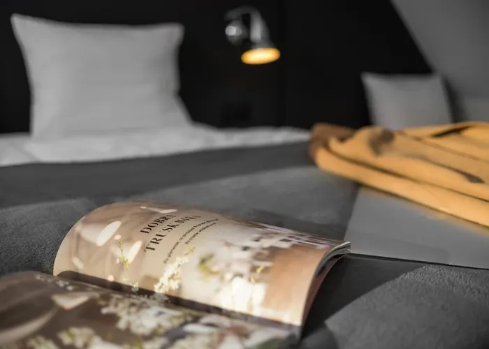 Dobra Truskawka Bed & Breakfast